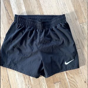 Nike Dri-fit Girls Shorts L